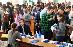 Интерес растёт: студентам ТУСУРа предложили вакансии от работодателей со всей России