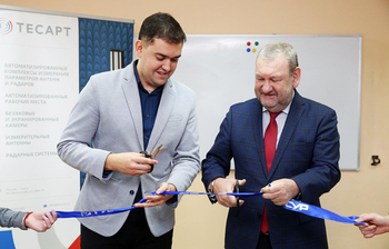 ТУСУР и компания «ТЕСАРТ» открыли R&amp;D-центр новых беспроводных технологий